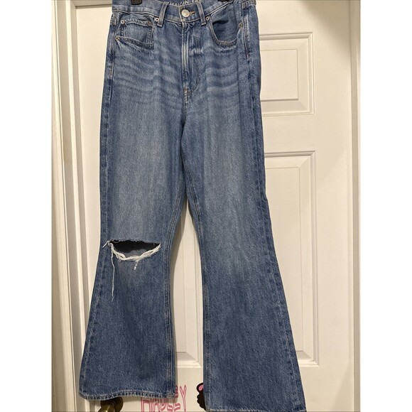 American Eagle Highest Rise 90’s Flare Jeans Distressed Stretch Womens Size 6 R - Picture 1 of 6